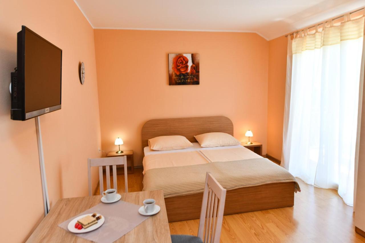 Apartments Villa Miranda 보디체 외부 사진